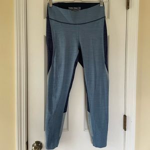 Outdoor voices zoom leggings